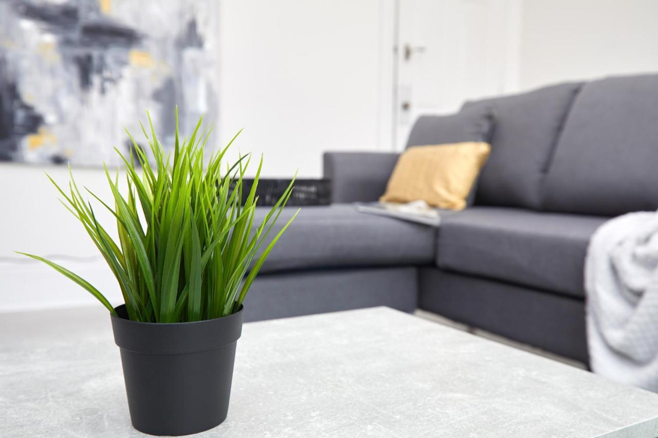 Your Sheffield Stays - Spacious 5 Bedroom House Room photo